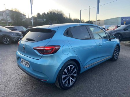 2020 Renault Clio ICONIC TCE 100 MY19 5DR €13,950 thumbnail