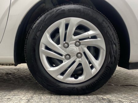 2024 Hyundai i10 - thumbnail 5