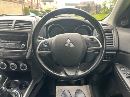 2014 Mitsubishi ASX - thumbnail 17