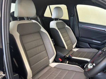 2022 Volkswagen T-Roc - thumbnail 9