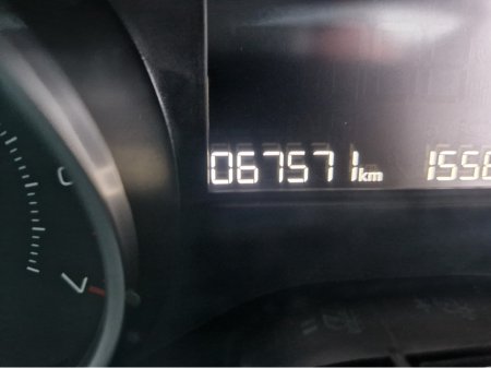 2017 Peugeot 208 1.2 PETROL AUTO €10,995 thumbnail