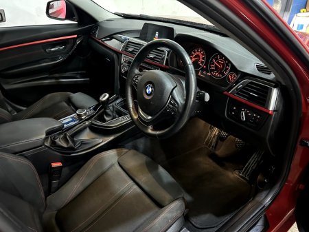 2018 BMW 3 Series - thumbnail 10