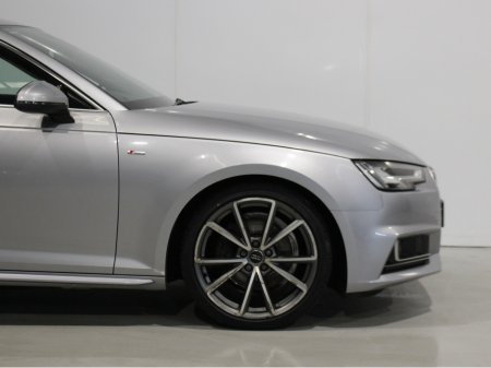 2016 Audi A4 2.0 TDI 150 S LINE 19 4DR €17,950 thumbnail
