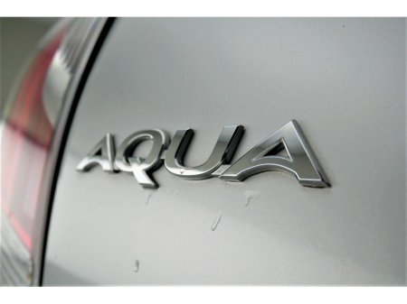 2016 Toyota Aqua 1.5 VVT-i HYBRID *BI-TONE INTERIOR*ANDROID CAR PLAYER* €9,890 thumbnail