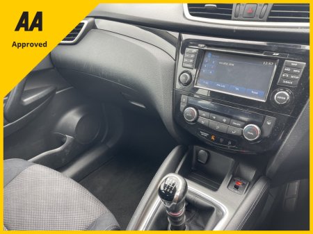 2015 Nissan Qashqai - thumbnail 8