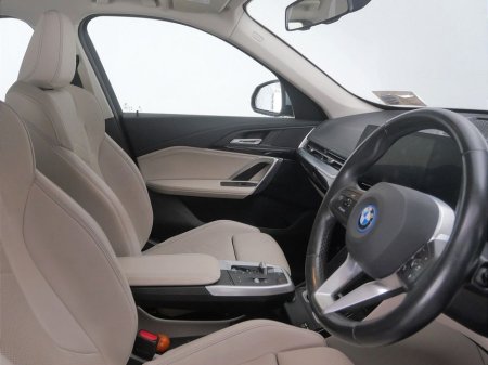 2023 BMW iX1 xDrive30 xLine €38,900 thumbnail