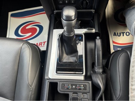 2022 Toyota Landcruiser LWB BUSINESS 4DR AUTO thumbnail