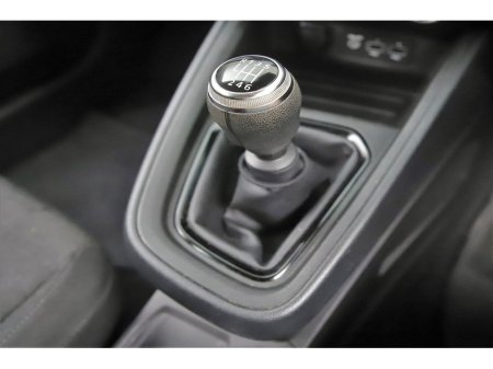 2022 Renault Clio - thumbnail 23