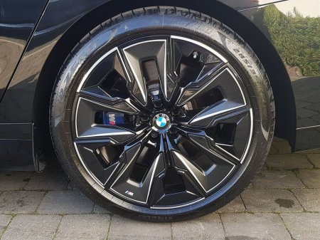 2025 BMW 7 Series - thumbnail 12