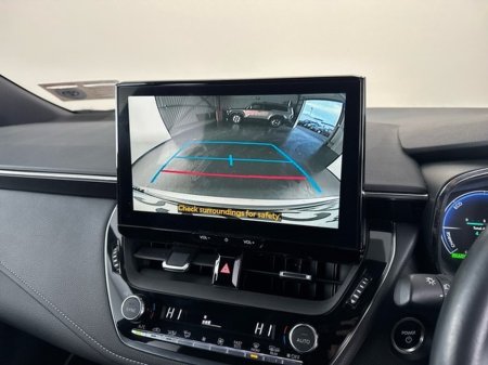 2023 Toyota Corolla HYBRID LUNA T/S €27,950 thumbnail