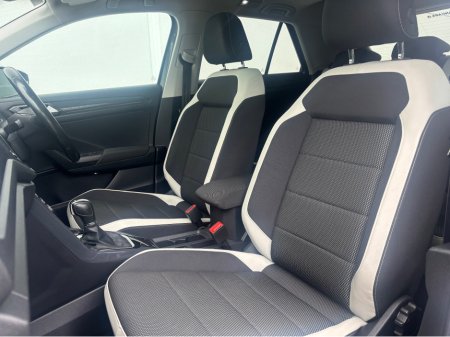 2019 Volkswagen T-Roc - thumbnail 17