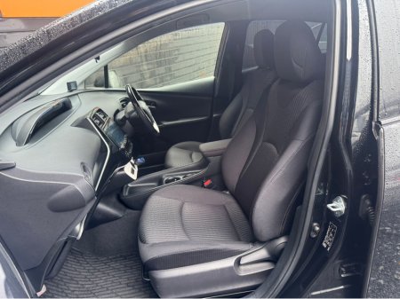 2017 Toyota Prius 1.8 HYBRID 5DR €12,995 thumbnail