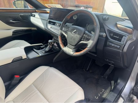 2023 Lexus ES 300 H - thumbnail 5