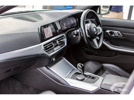2021 BMW 3 Series - thumbnail 24
