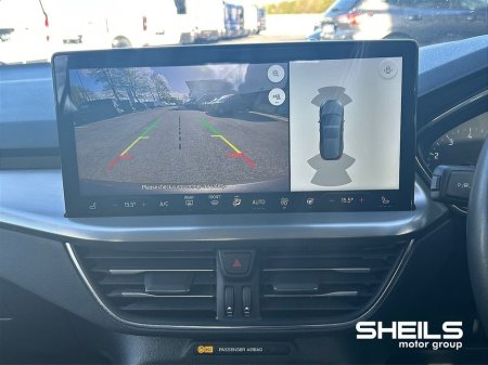 2023 Ford Focus - thumbnail 16