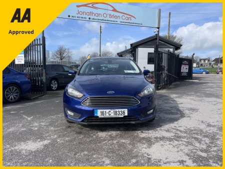 2016 Ford Focus - thumbnail 11