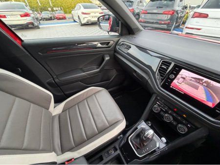 2020 Volkswagen T-Roc - thumbnail 26