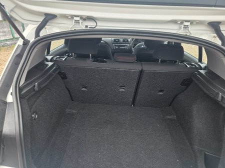 2014 BMW 1 Series - thumbnail 6