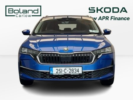 2025 Skoda Octavia 1.5TSI COMBI SEL PLUS *5.9% APR* €60 P/W €34,995 thumbnail