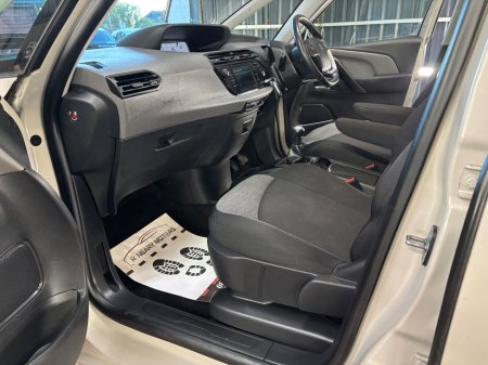 2017 Citroen C4 BlueHDi 100 Touch €9,950 thumbnail