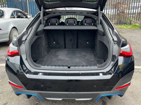 2022 BMW i4 - thumbnail 14