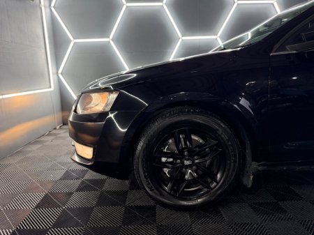 2015 Skoda Octavia - thumbnail 15