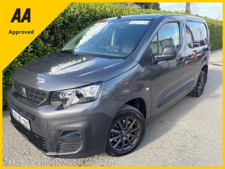 2020 Peugeot Partner - thumbnail 1