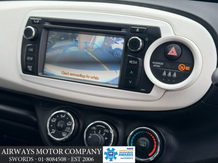 2013 Toyota Yaris 1.33 VVT-I TREND 5DR - FRESH NCT €6,950 thumbnail