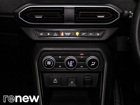 2026 Dacia Sandero Stepway Extreme TCe 110 E06X thumbnail