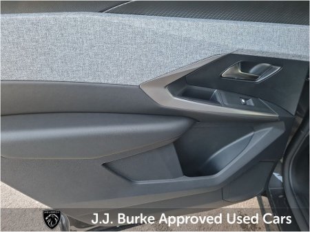 2026 Peugeot 5008 BEV 73kwh 210hp Allure thumbnail