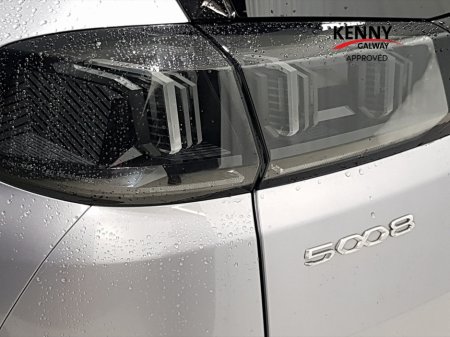 2024 Peugeot 5008 - thumbnail 16