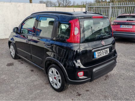2023 Fiat Panda 1.0 MHEV 5DR €13,400