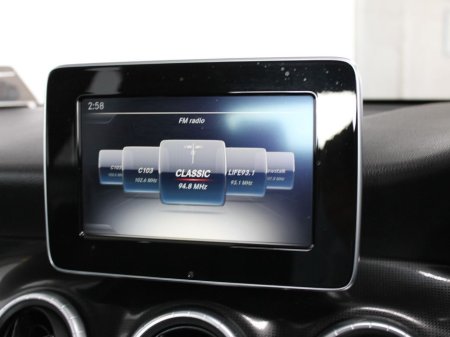 2018 Mercedes-Benz CLA Class 180 d D 4DR €19,999 thumbnail