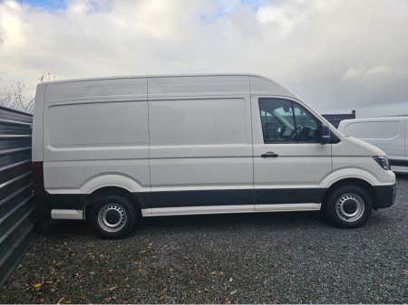 2020 Volkswagen Crafter 35 MWB 140HP MANUAL 6SPEED FWD 5DR €22,133 thumbnail