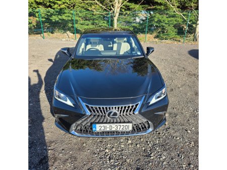 2023 Lexus ES 300 H ES300h Dynamic €43,950 thumbnail