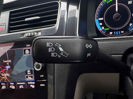 2019 Volkswagen E-Golf EE E1F 136BHP 5DR AUTO E-GOLF €12,800 thumbnail