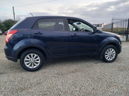 2015 Ssangyong Korando - thumbnail 6