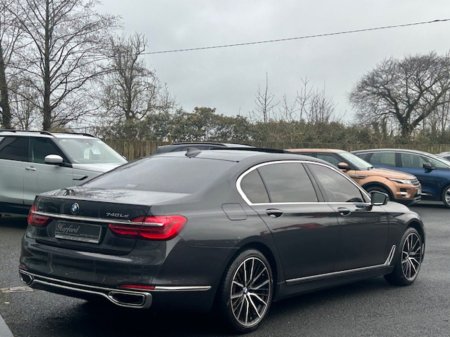 2017 BMW 7 Series  €26,945 thumbnail