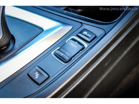 2016 BMW 3 Series - thumbnail 20