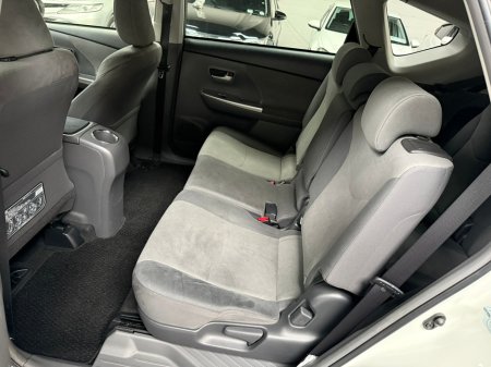 2013 Toyota Prius  €12,490 thumbnail