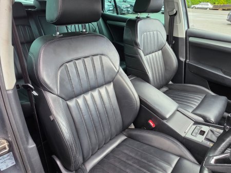 2018 Skoda Superb - thumbnail 4