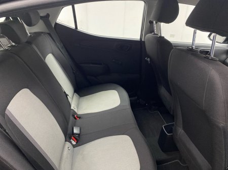 2022 Hyundai i10 - thumbnail 10