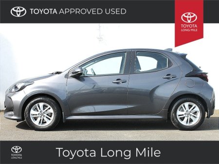 2024 Toyota Yaris 1.5 Hybrid Luna 5dr €25,949