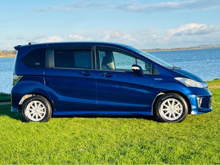 2014 Honda Freed 1.5 HYBRID AUTOMATIC   7 SEATER €11,900
