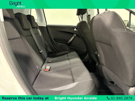 2019 Peugeot 2008 - thumbnail 15