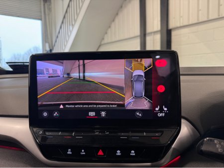 2021 Volkswagen ID.4 PRO 150 KW 1ST MAX 20 5DR AUTO €25,899 thumbnail