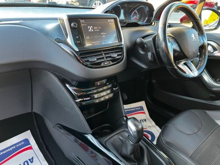 2018 Peugeot 2008 - thumbnail 7