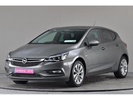 2018 Opel Astra - view 3