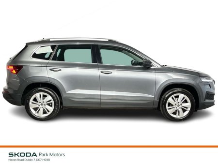 2022 Skoda Karoq Ambition 1.0TSI 110BHP - Parking Sensors - Climate Control - Cruise Control - Auto Lights/Wipers - Apple CarPlay/Android Auto €26,950 thumbnail
