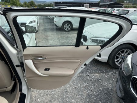 2013 BMW 1 Series - thumbnail 11